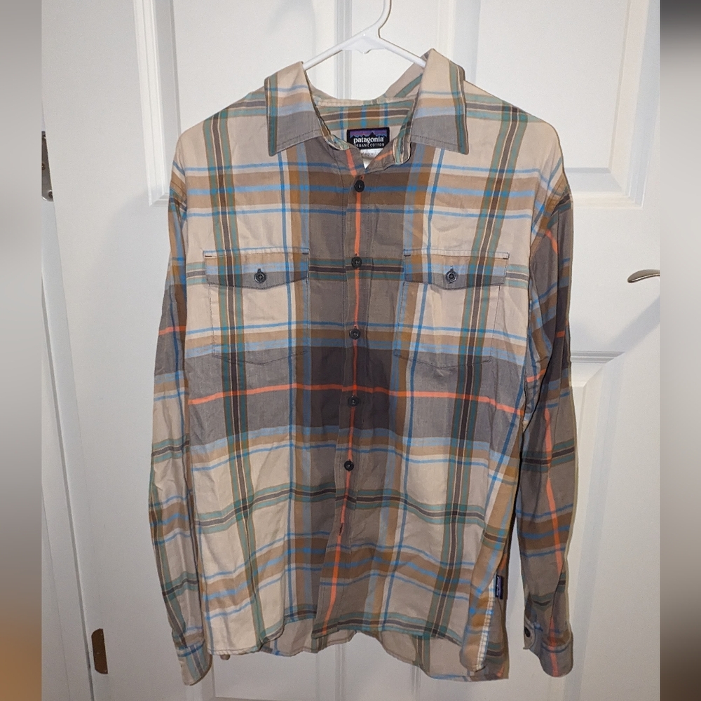 Patagonia Mens Long Sleeve Button Down
